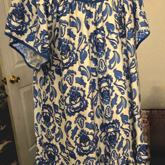 Umgee Blue and White Floral Mini Dress - Picture 5 of 5